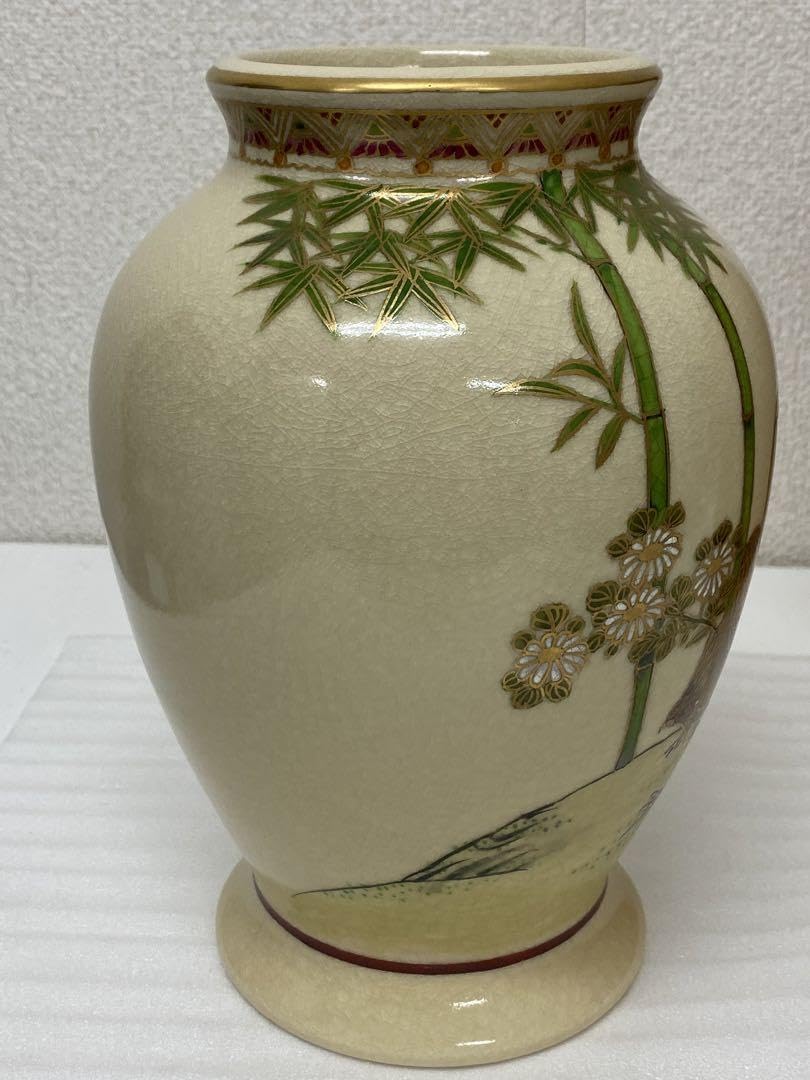 薩摩焼　ひび焼き　花瓶　高さ約20cm 薩摩焼ひび焼き花瓶高さ約20cm